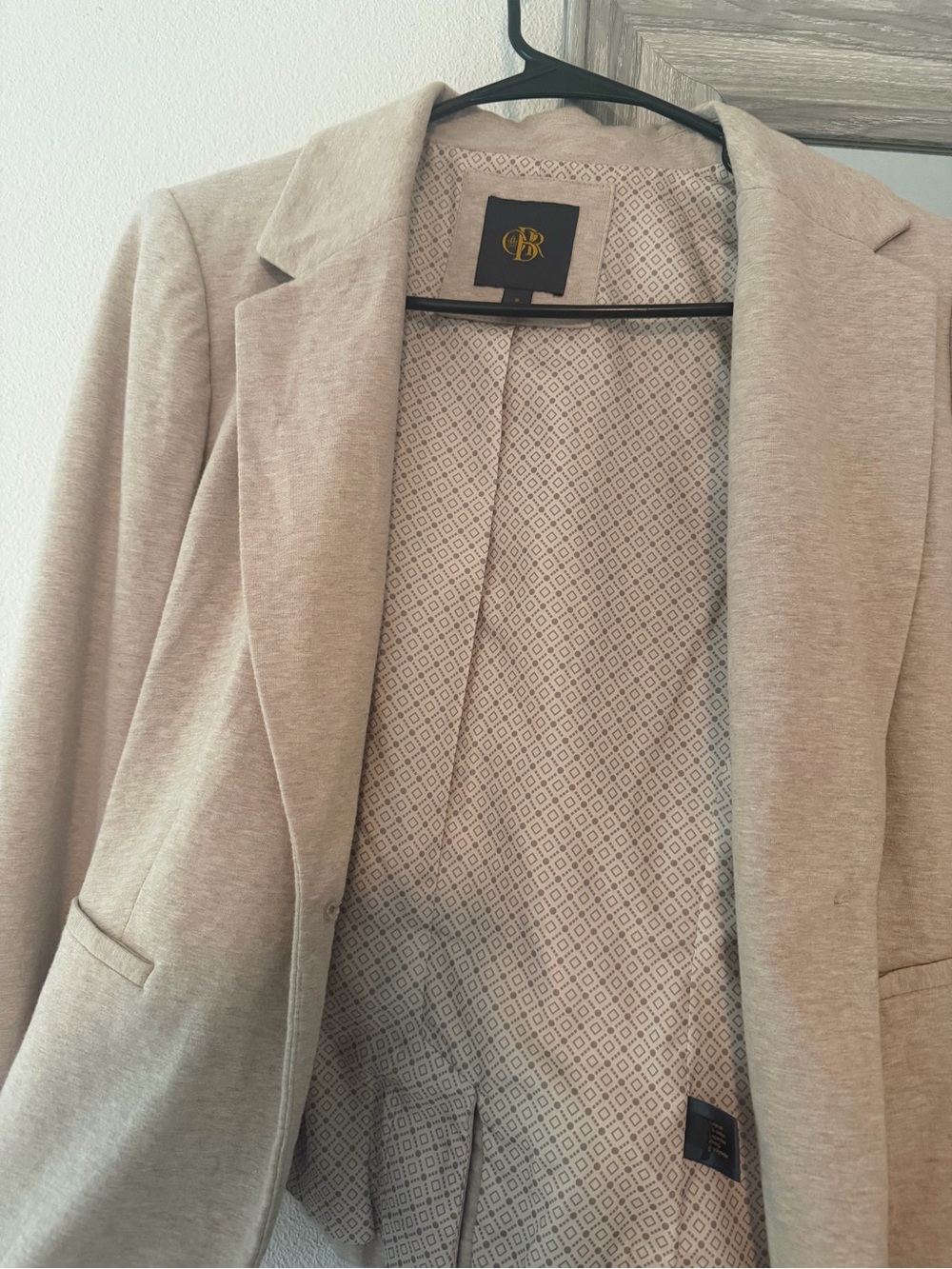 Beige Women's Blazer with Patterned Lining